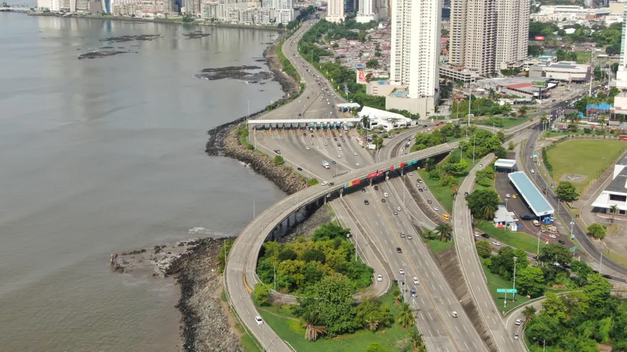 Las Propuestas de Precalificación deberán ser presentadas el día 25 de marzo de 2026
