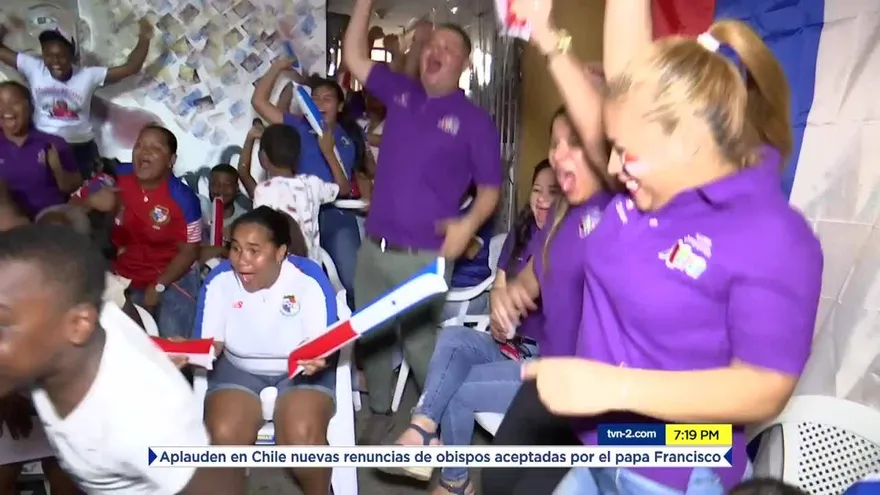 Familia de José Luis Rodríguez celebra gol anotado ante Túnez