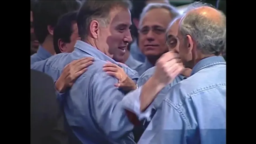 Policía allana residencia del magnate brasileño Eike Batista