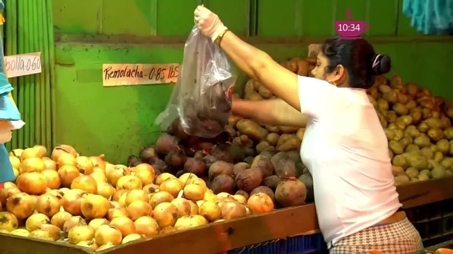 ¡Frutas y vegetales de la mano del productor! ¿Dónde?: En el Mercado de Abastos