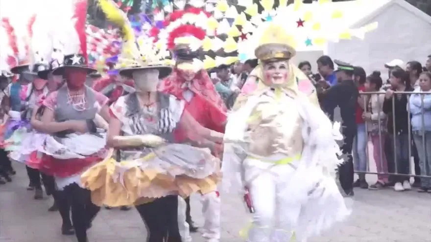 Carnaval e identidad prehispánica se fusionan en festival cultural en México