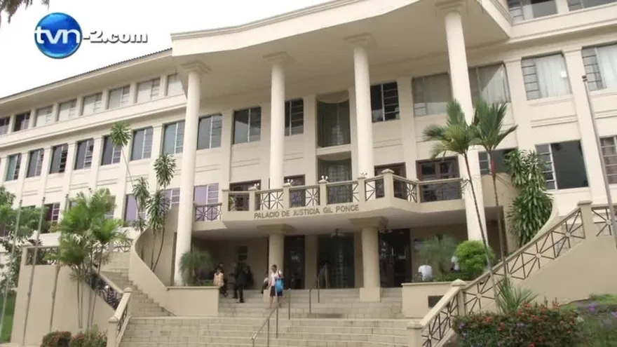 Ayú Prado y la posible comisión de delito financiero