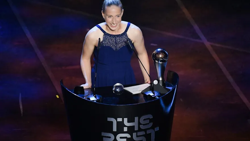 Sari Van Veenendaal, premio "The Best" a la mejor guardameta