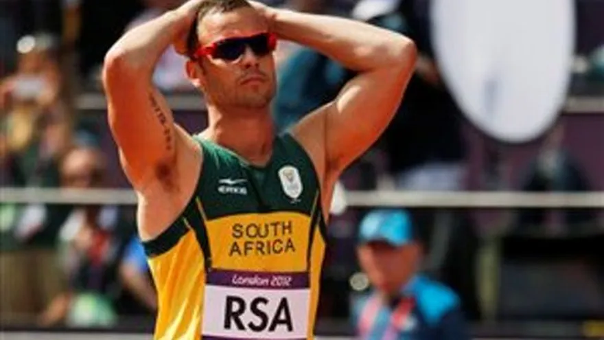 Pistorius avanza a la final de relevo largo en olímpicos