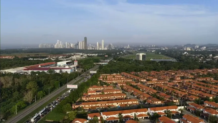Economía de Panamá crece
