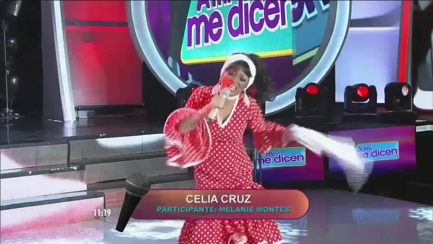 Melanie Montes como Celia Cruz - A Mi Me Dicen Show 2