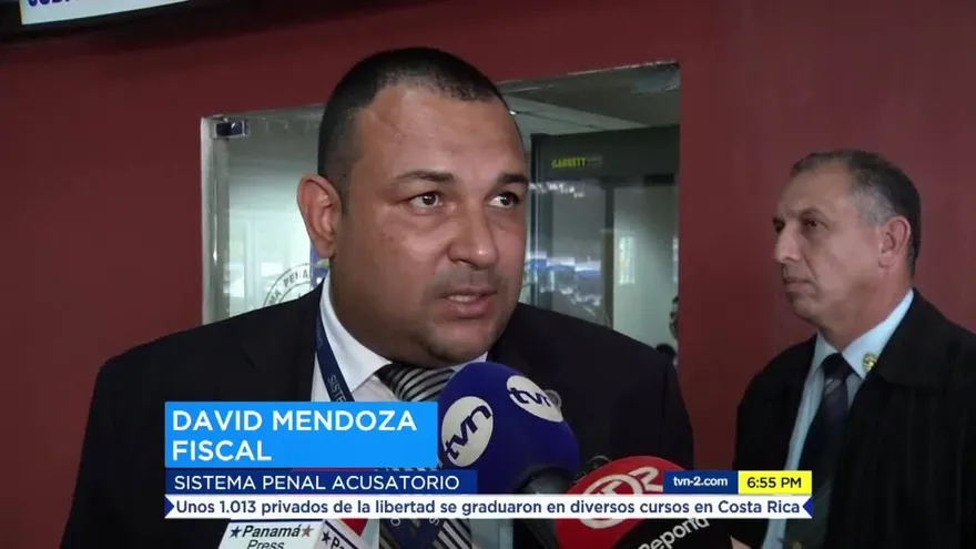 Formulan cargos al exdirector de la Diasp