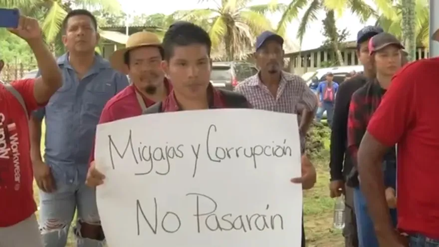 Residentes de Donoso insisten en declarar moratoria nacional contra la minería metálica