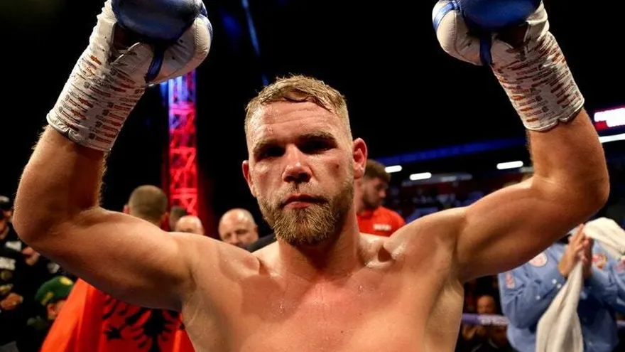 Suspendido: Una broma le salió cara a boxeador británico