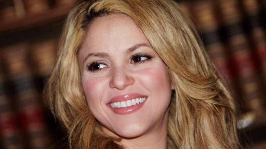 Shakira le rindió homenaje a su "heroína", Stevie Nicks, en la ceremonia de los premios BMI Pop