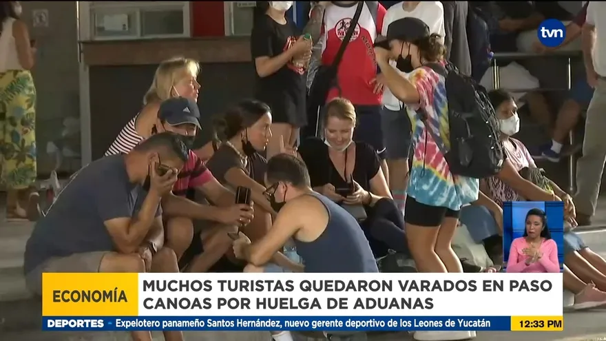 Paro de aduaneros afectó a turistas que venían de compras por Black Friday