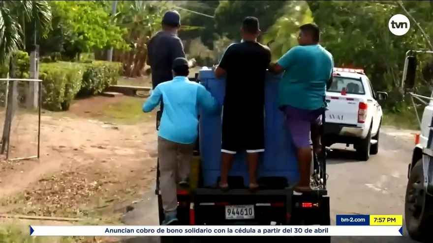 Pescadores se reúnen para donar toda la producción a los residentes