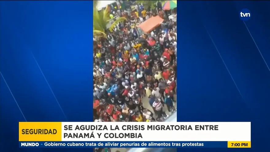 Migrantes varados en Colombia intentan cruzar a Panamá