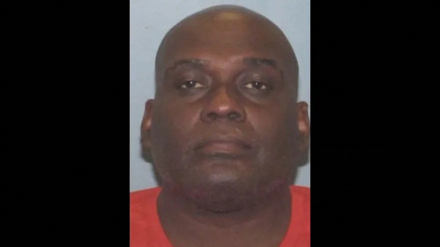 La policía pidió la cooperación de los ciudadanos para encontrar al autor del tiroteo del metro