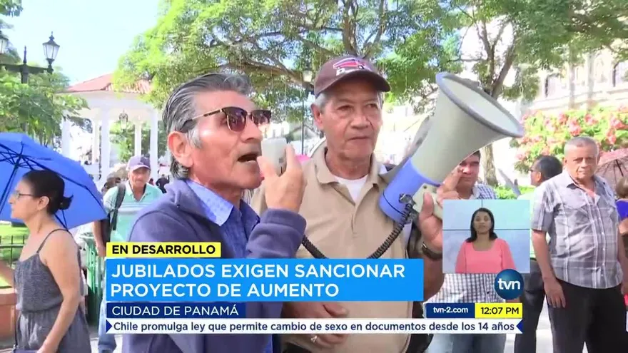 Jubilados deberán esperar para sanción presidencial sobre aumentos