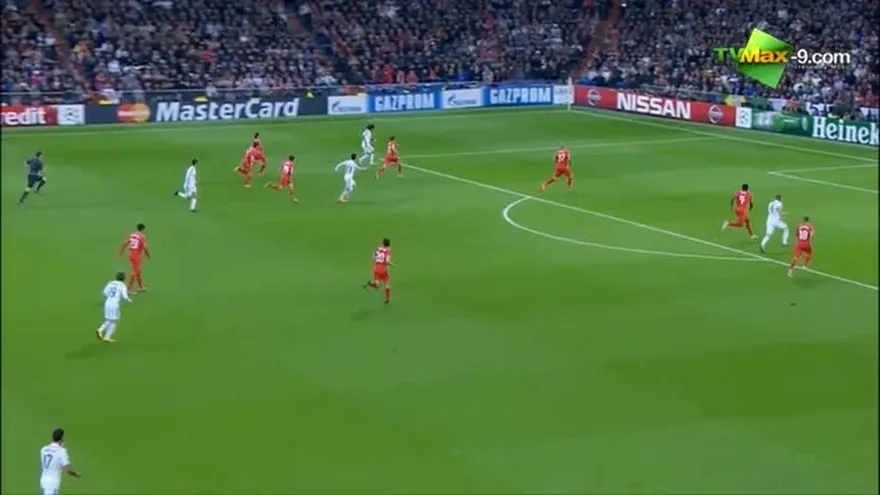 Gol de Benzema / Real Madrid 1 - 0 Liverpool