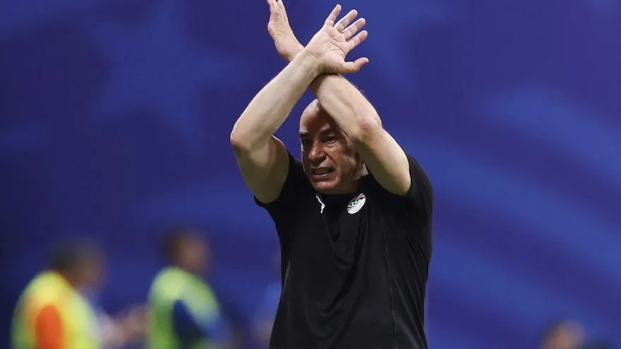Hossam Hassan entrenador de la selección de Egipto