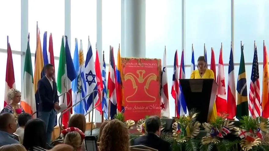 Fiesta Alrededor del Mundo, un encuentro de culturas