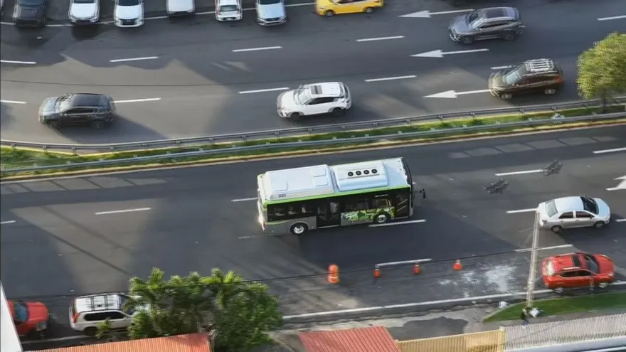 Buses eléctricos llegan al Casco Antiguo: así funciona la nueva ruta C982