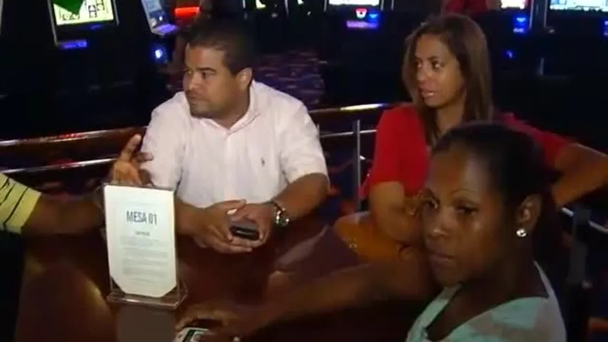 Conferencia de Prensa del Combate T