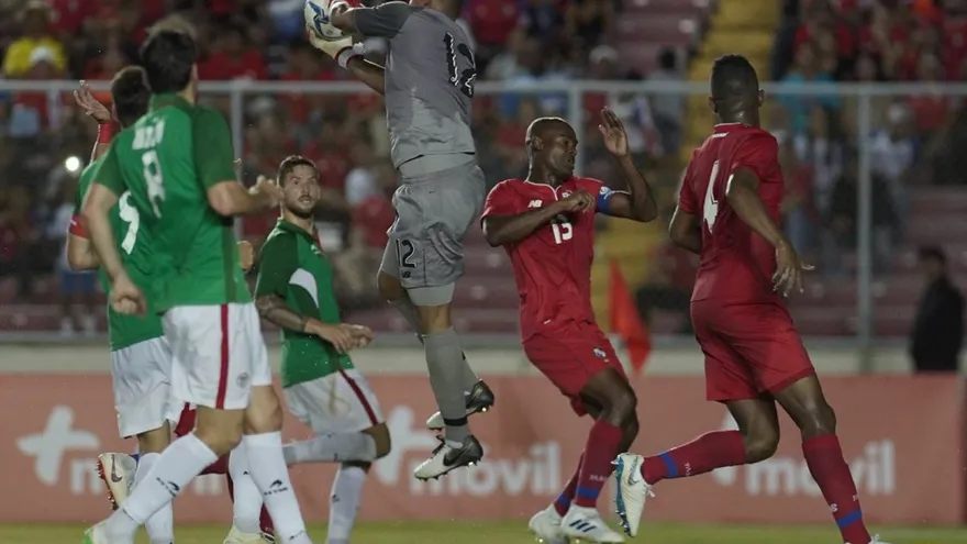 Panamá empató sin goles contra País Vasco en una noche emotiva para nuestras leyendas