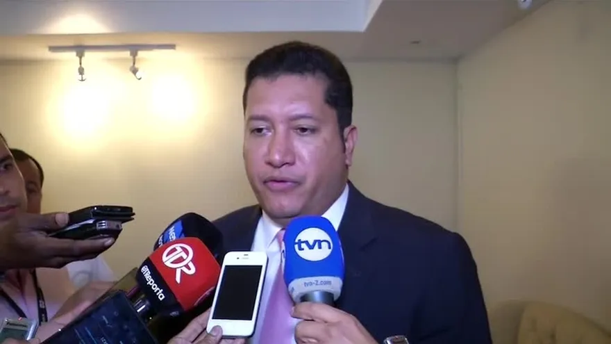 No se hizo público informe de denuncia contra Ayú Prado