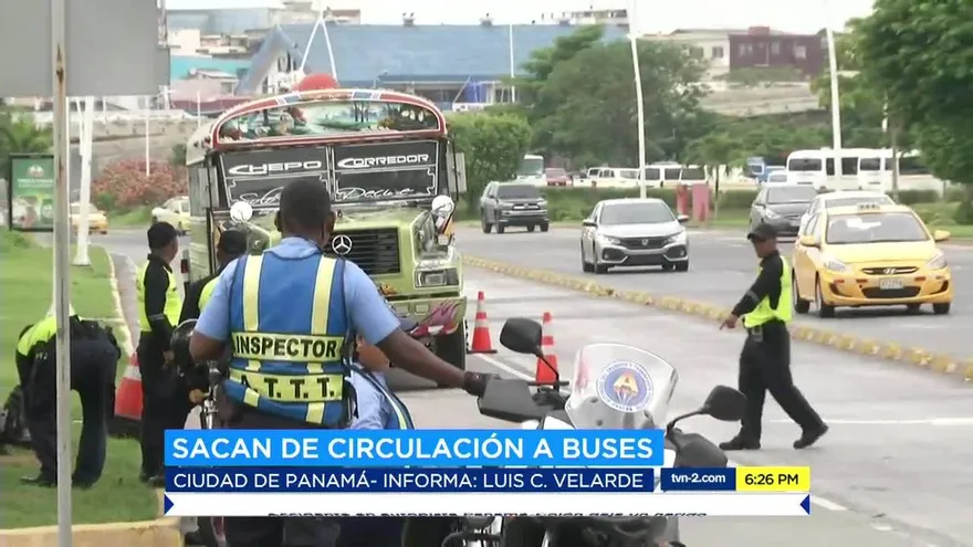 Realizan operativo para detectar de transportes públicos sin permiso