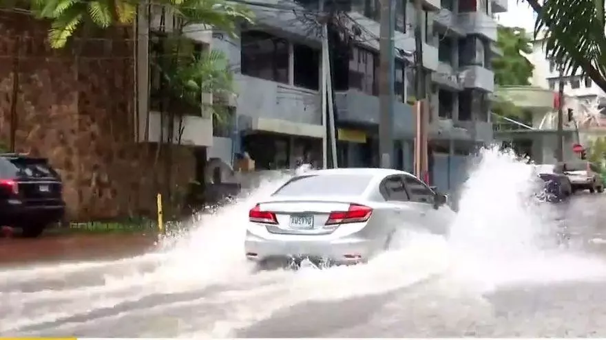 Onda tropical 33 llegará a Panamá