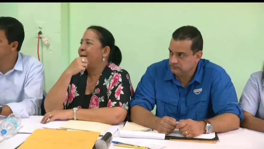 Avanza mesa de diálogo entre docentes y el Gobierno