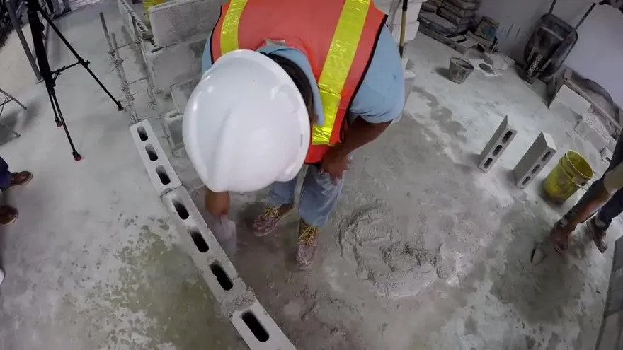 Los jóvenes que encuentran el arte en la cárcel