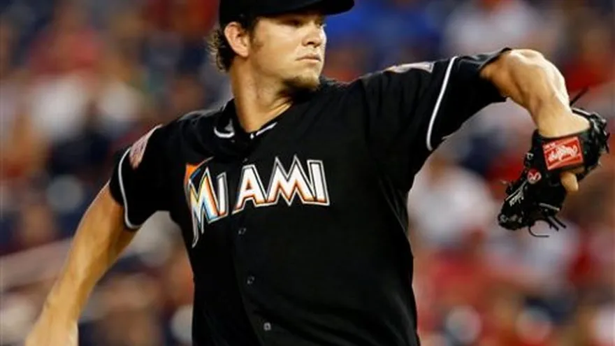 Marlins y Nacionales dividen honores