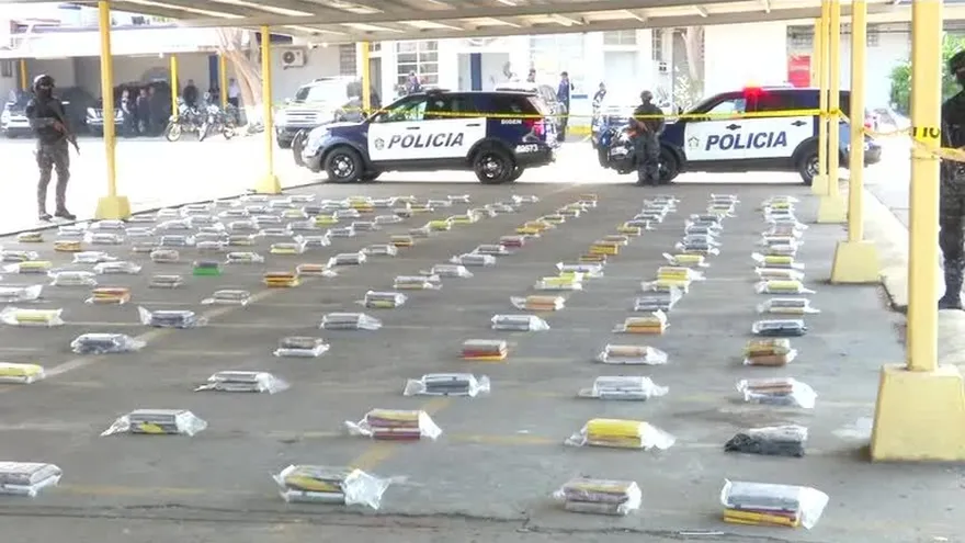 Decomisan mil 500 kilos de drogas