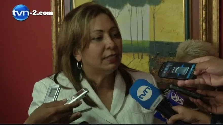 Ceila Peñalba toma posesión de su cargo como fiscal electoral suplente