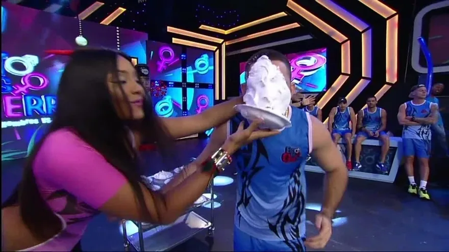 ¡Los tortazos estuvieron a otro nivel en Imagen Incompleta!