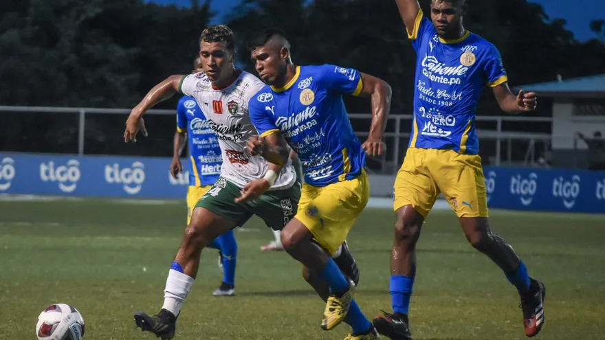 Atlético Chiriquí y Herrera FC igualaron en Los Milagros