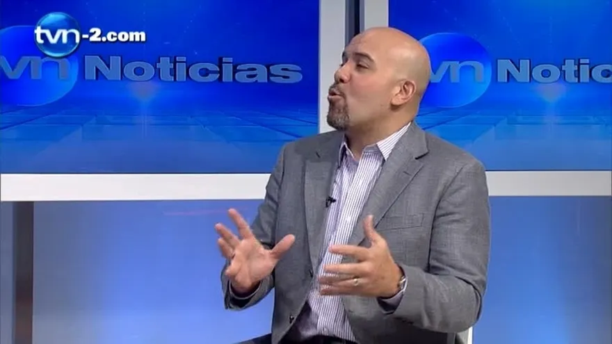 Mirones sugiere refundar el PRD