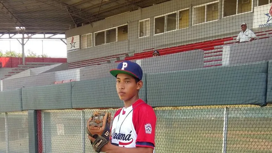 Abdiel Medina no le dio mayores libertades a los bateadores mexicanos