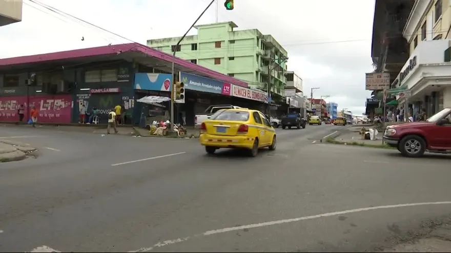 Amarran a hombre que intentaba robar en local comercial