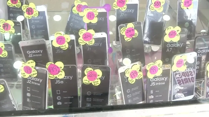 Celulares no podrán  ser exclusivos