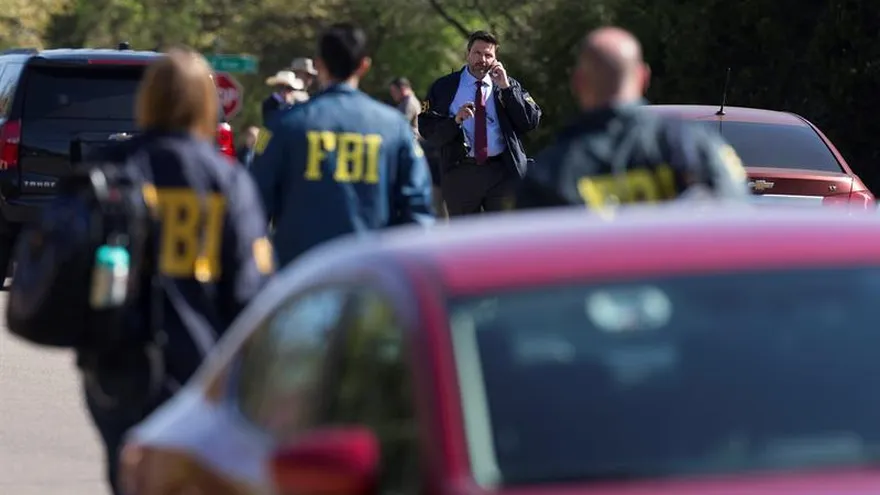 El FBI detectó el paquete enviado al donante demócrata Tom Steyer.