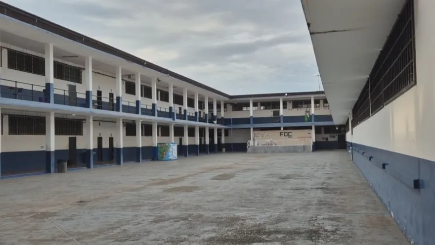 Escuela sismos chiriquí.