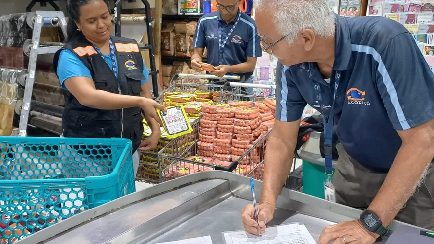 418 productos vencidos y 330 casos de doble precio en Penonomé