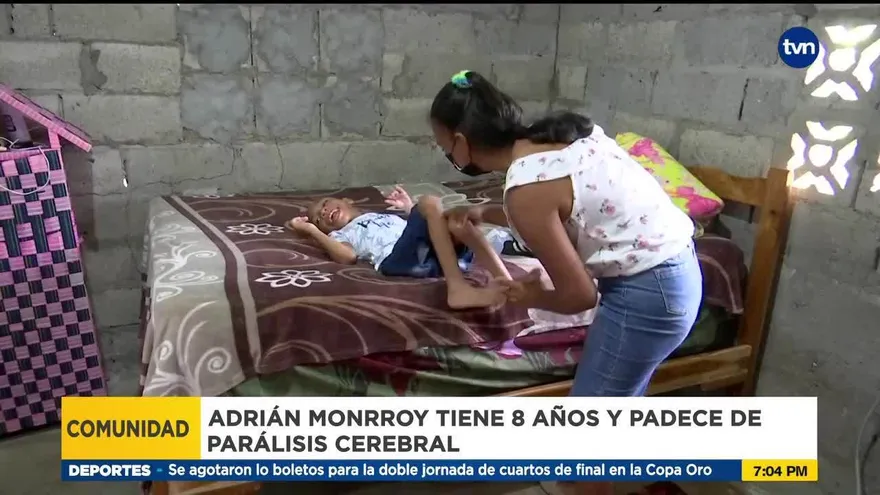 Adrián Monrroy, un niño con parálisis cerebral necesita apoyo