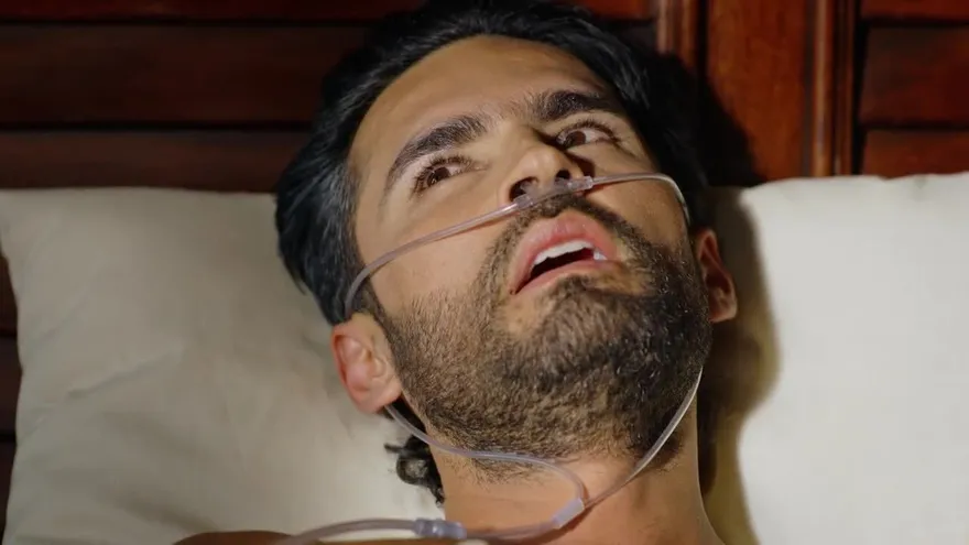 Sin Senos Sí Hay Paraíso 3 - Capítulo 13