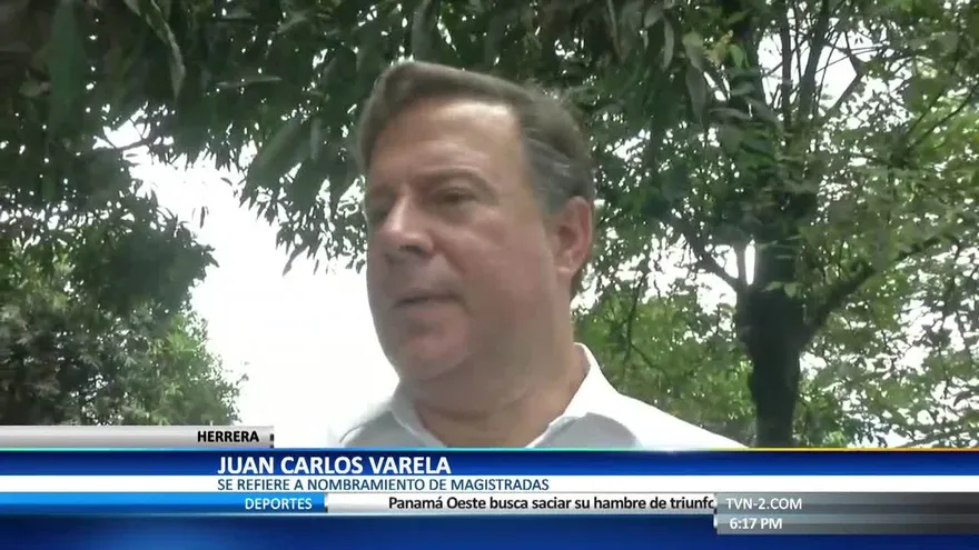 Varela inaugura renovaciones del Parque Centenario de Chitré