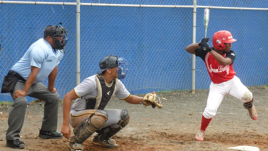 Juan Díaz derrotó a Chilibre con el poder de su ofensiva