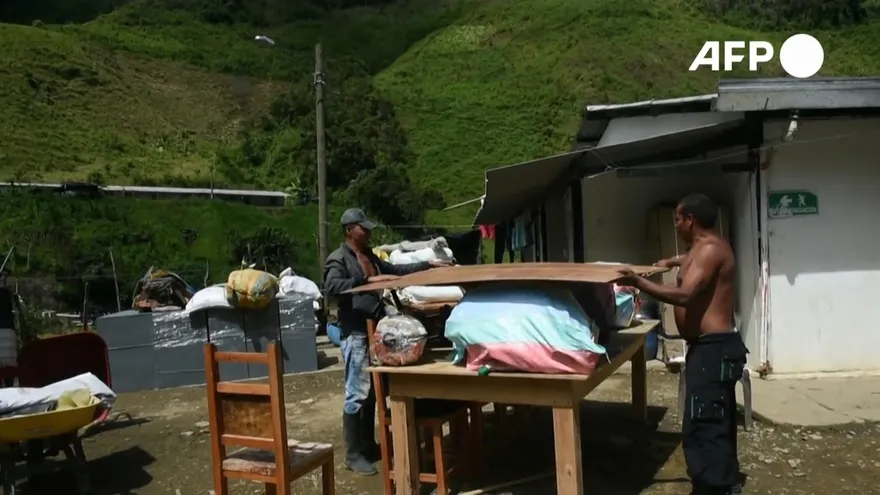 Violencia lanza al éxodo a exguerrilleros que firmaron la paz en Colombia