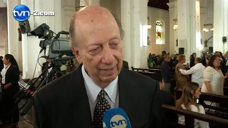 Fiscalía Primera suspende indagatoria a exministro Roberto Henríquez