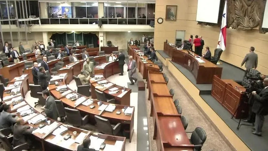 Publicarán listado de asistencia de diputados