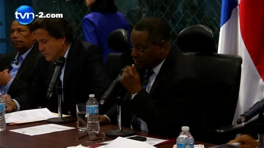 Archivan denuncias contra Martinelli